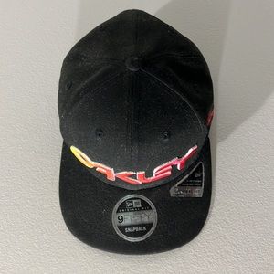 Oakley SnapBack hat